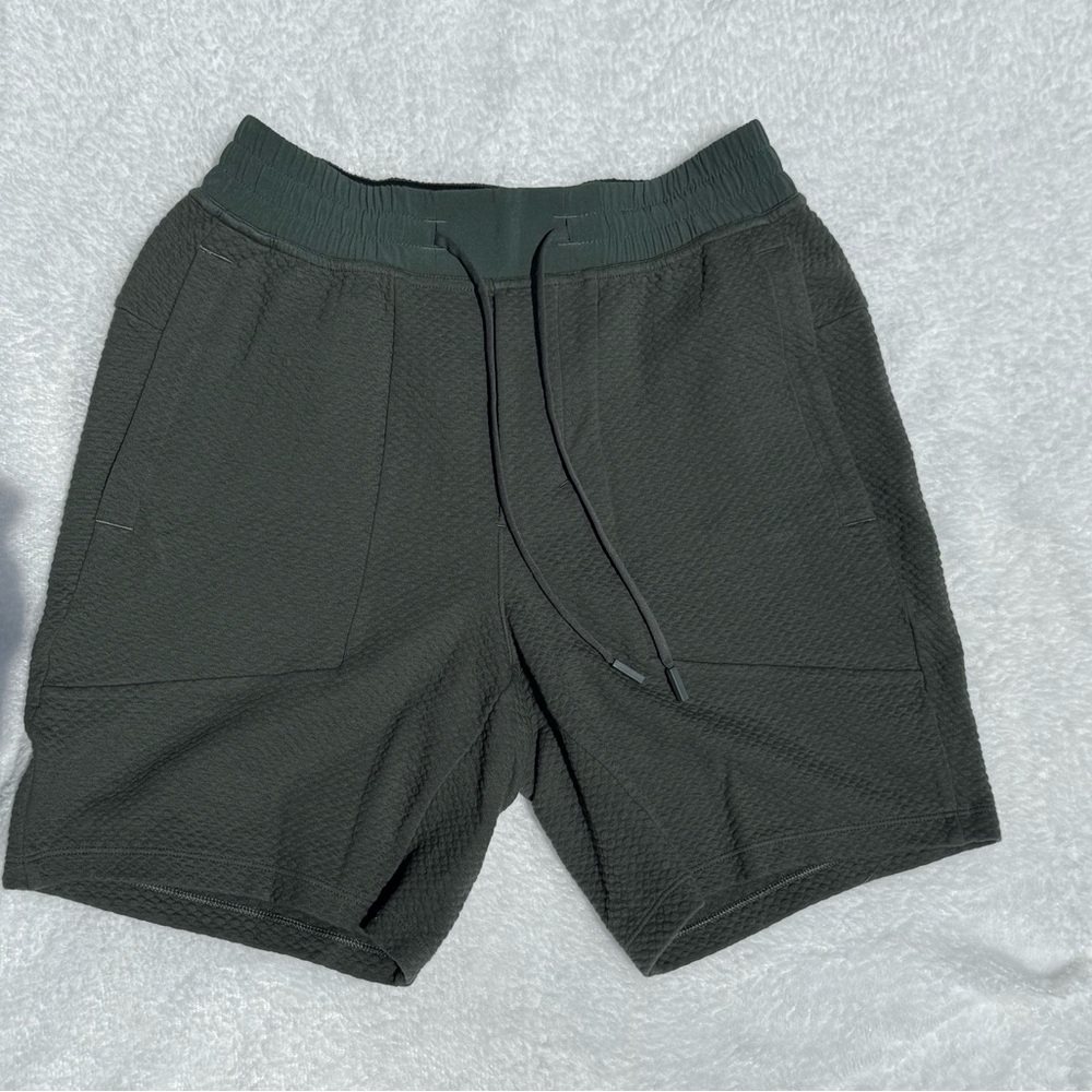 Men's Dark Green Shorts
